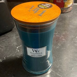 Woodwick large candle